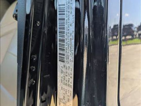 Used 2019 Jeep Wrangler Unlimited Sahara AWD/4WD image 21