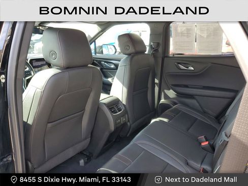 Used 2022 Chevrolet Blazer Premier image 11