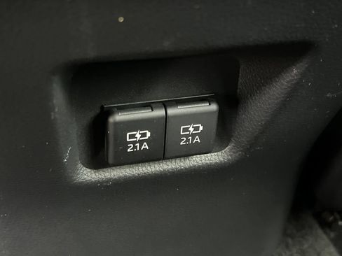 Used 2021 Toyota RAV4 XSE AWD/4WD image 23