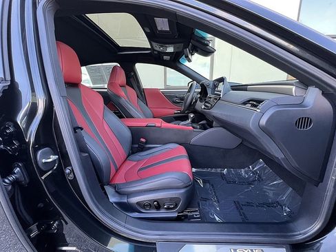 Certified 2025 Lexus ES 350 F Sport image 29