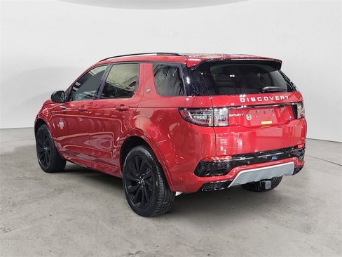 New 2024 Land Rover Discovery Sport S image 3