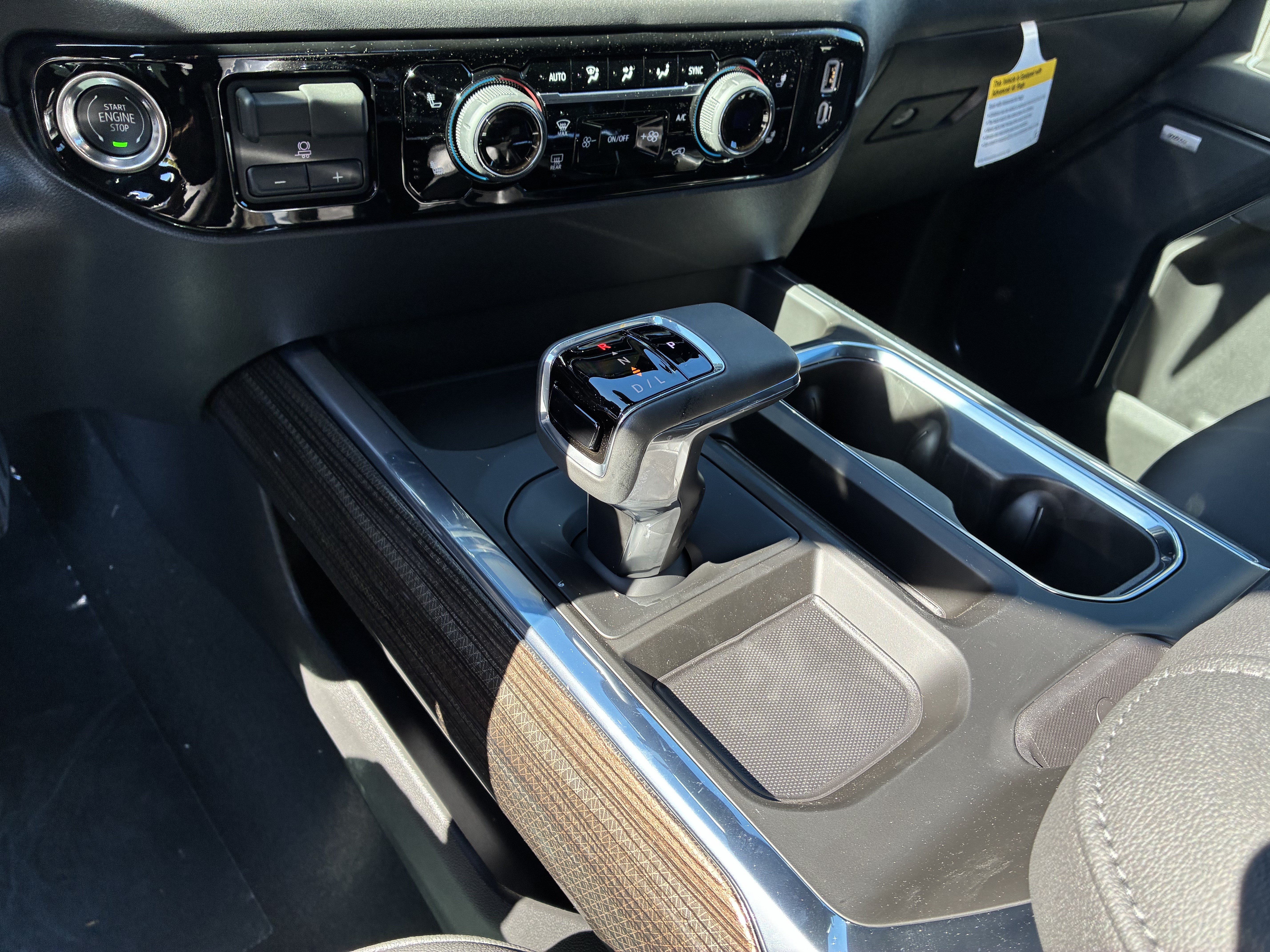 New 2026 Chevrolet Silverado 1500 RST w/ Convenience Package II AWD/4WD image 35