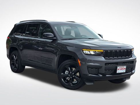 New 2025 Jeep Grand Cherokee L Altitude image 16