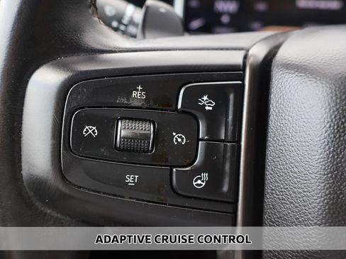 Used 2024 GMC Sierra 1500 AT4 w/ Technology Package AWD/4WD image 5