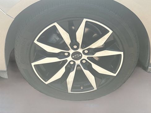 Used 2024 Chevrolet Malibu RS FWD image 26