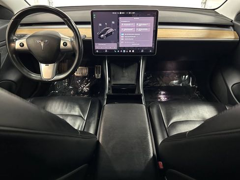 Used 2018 Tesla Model 3 Long Range RWD image 23