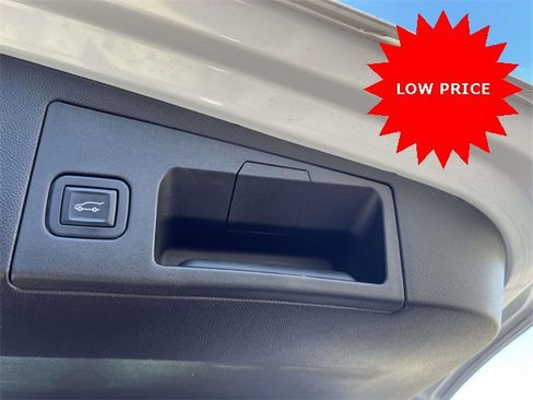 Used 2019 Cadillac XT5 Luxury image 11