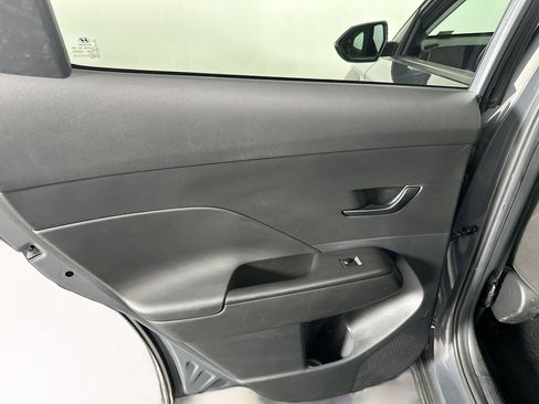 Used 2024 Hyundai Kona SEL image 25