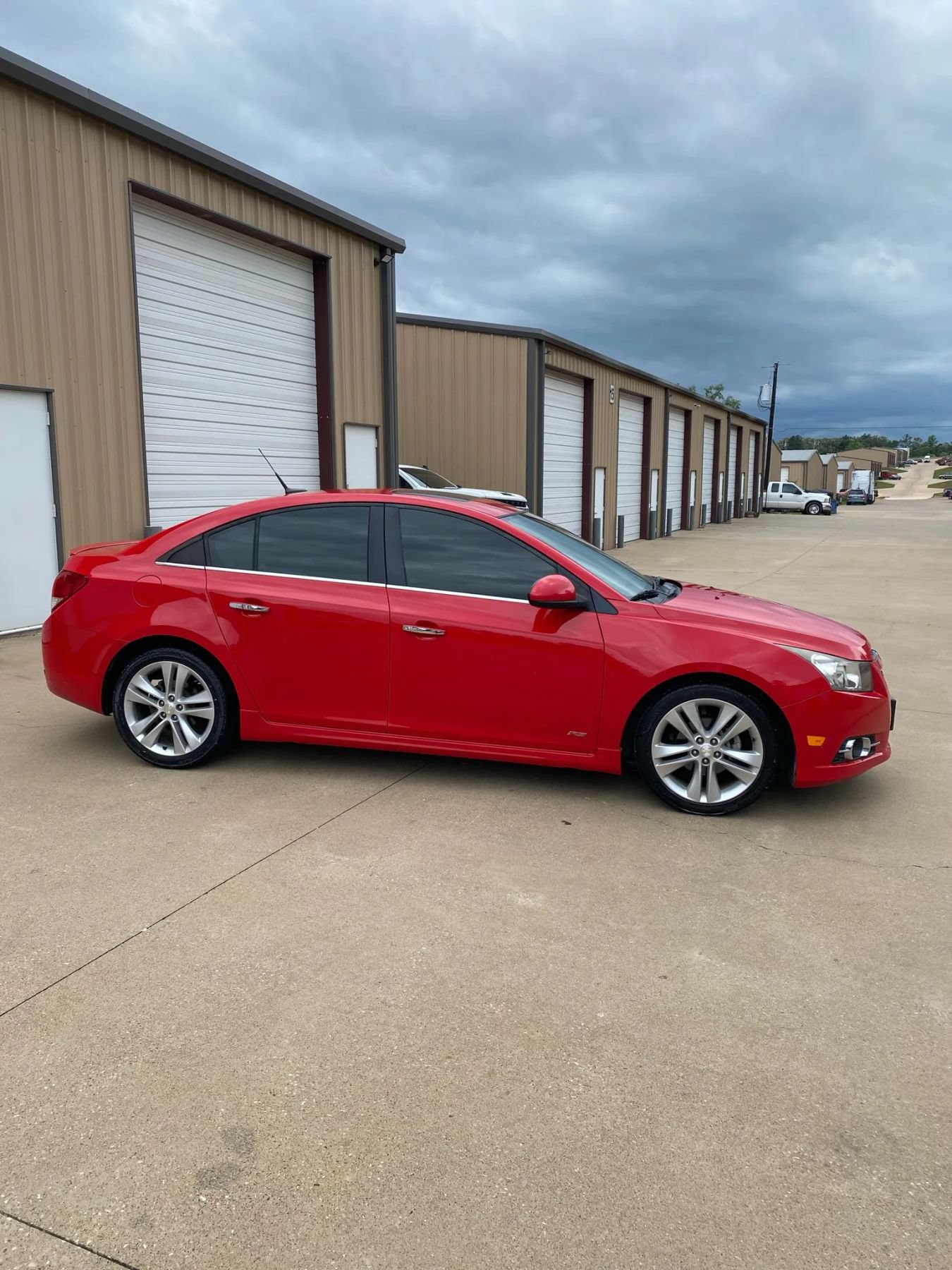 Used 2014 Chevrolet Cruze LTZ w/ RS Package FWD image 2