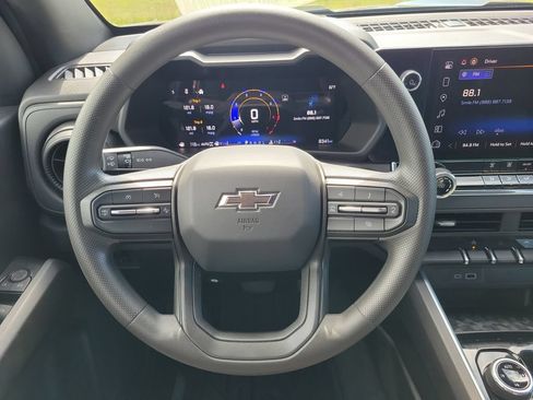 Used 2024 Chevrolet Colorado Trail Boss w/ Technology Package AWD/4WD image 33