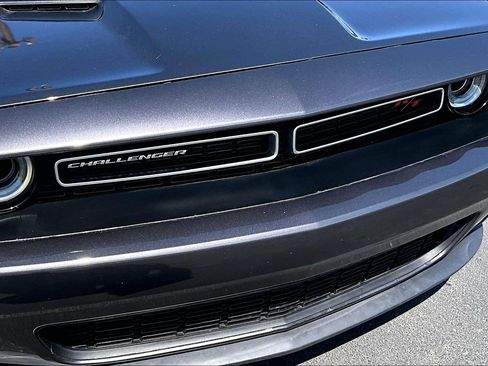 Used 2015 Dodge Challenger R/T Plus RWD image 26