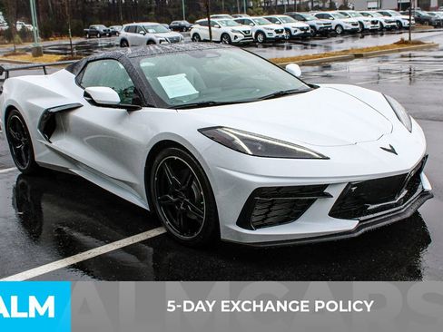 Used 2024 Chevrolet Corvette Stingray Preferred Conv w/ 2LT image 3