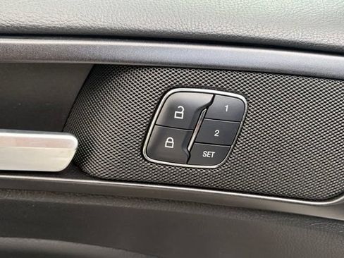 Used 2018 Ford Fusion Titanium AWD/4WD image 14