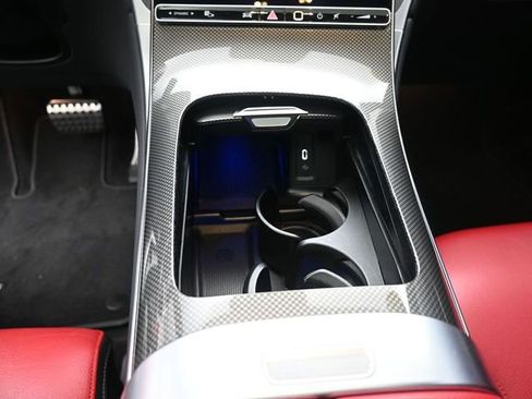 Used 2024 Mercedes-Benz GLC 300 4MATIC image 13