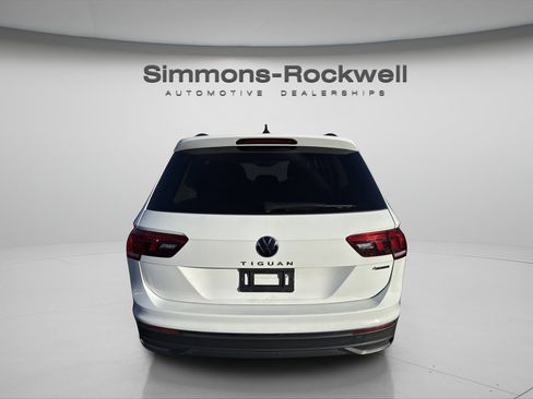 Used 2023 Volkswagen Tiguan S AWD/4WD image 3
