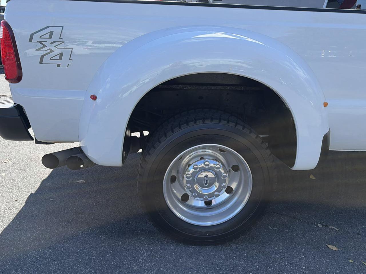 Used 2015 Ford F450 XL w/ Power Equipment Group AWD/4WD image 18