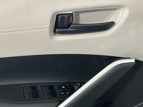 New 2026 Toyota Corolla Cross L FWD image 15