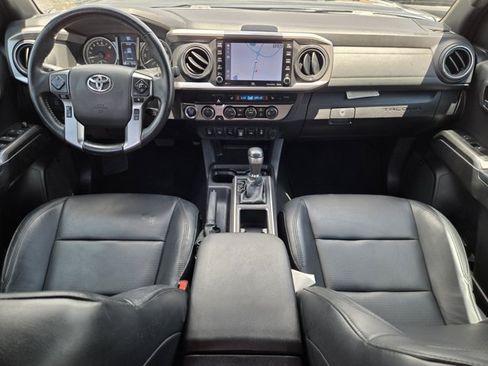 Used 2023 Toyota Tacoma Limited w/ Nightshade Package AWD/4WD image 17