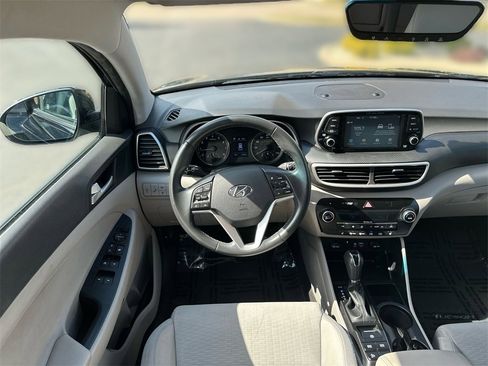 Used 2021 Hyundai Tucson Sport w/ Cargo Package image 12