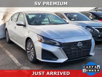 Used 2024 Nissan Altima 2.5 SV w/ SV Premium Package