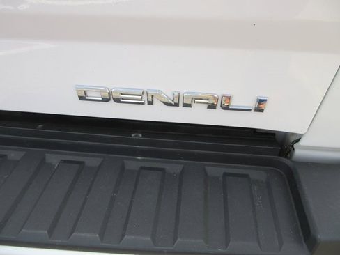 Used 2017 GMC Sierra 3500 Denali w/ Duramax Plus Package image 42