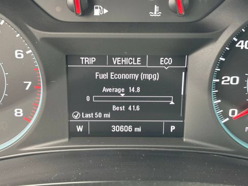 Used 2023 Chevrolet Malibu LT FWD image 25