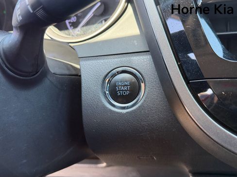 Used 2021 Toyota Camry SE w/ Convenience Package FWD image 29
