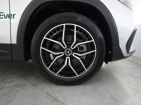 Used 2023 Mercedes-Benz EQB 350 4MATIC SUV image 20