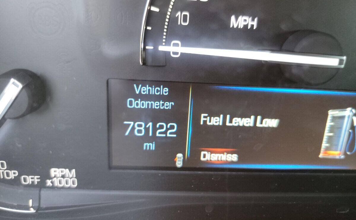 Used 2017 Cadillac XT5 Premium Luxury AWD/4WD image 12