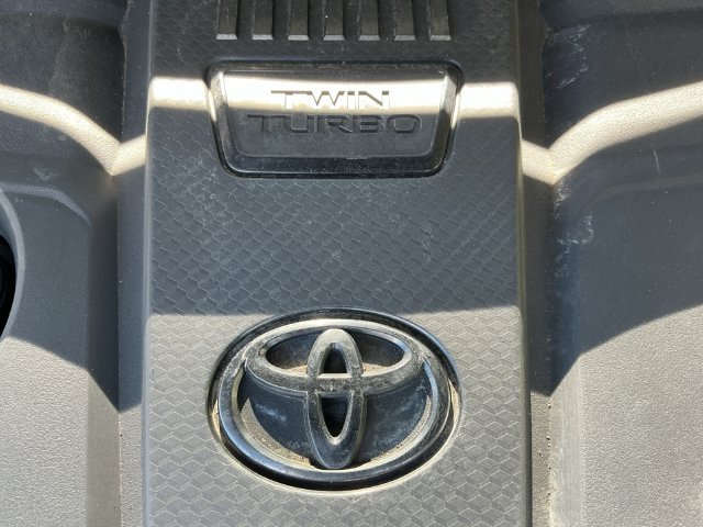 Used 2022 Toyota Tundra Limited w/ TRD Off-Road Package AWD/4WD image 25