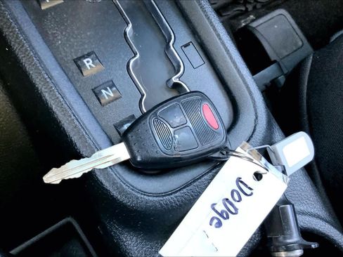 Used 2018 Jeep Wrangler Sport AWD/4WD image 13