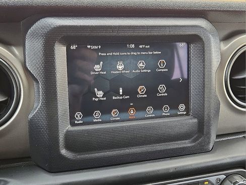 Used 2018 Jeep Wrangler Unlimited Sport S image 26