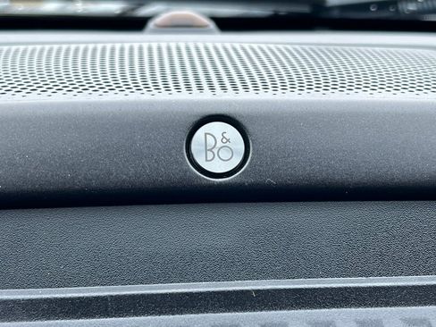 Used 2018 Ford F150 Platinum w/ Equipment Group 701A Luxury image 31