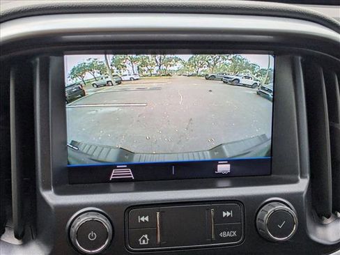 Used 2022 Chevrolet Colorado LT w/ LT Convenience Package image 13