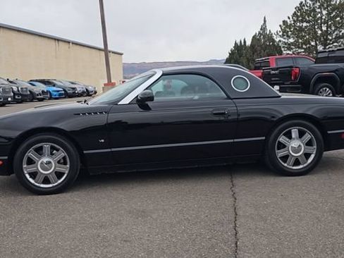 Used 2004 Ford Thunderbird RWD image 6
