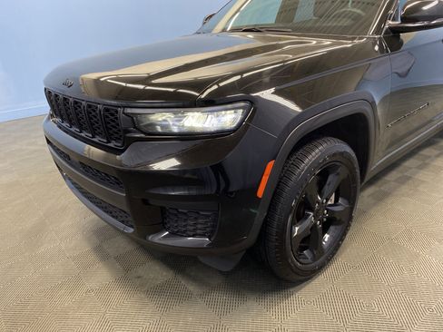 Used 2023 Jeep Grand Cherokee L Laredo image 48