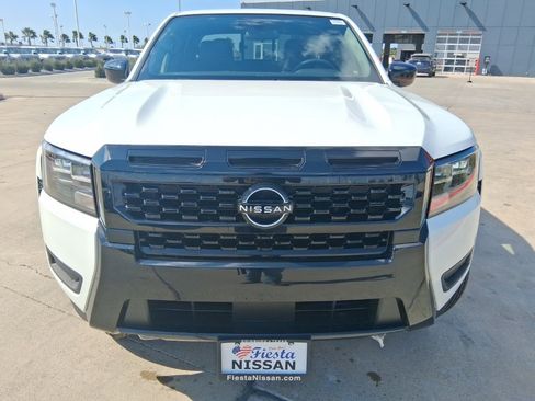 New 2026 Nissan Frontier SV image 2