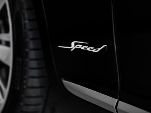 Used 2024 Bentley Flying Spur W12 image 15