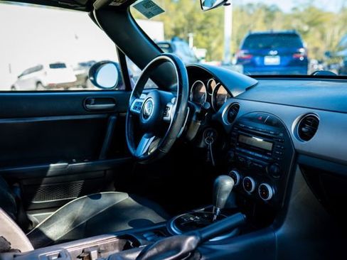 Used 2012 MAZDA MX-5 Miata Sport image 9