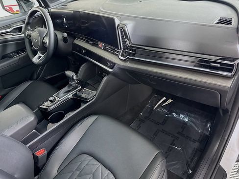 Certified 2025 Kia Sportage X-Line w/ Premium Package AWD/4WD image 34