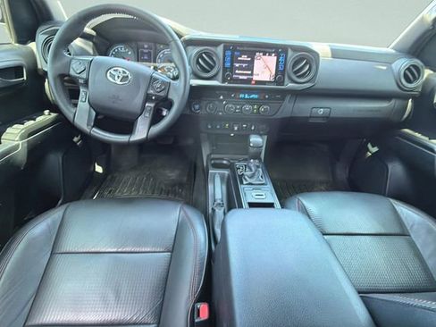 Used 2019 Toyota Tacoma TRD Pro AWD/4WD image 17