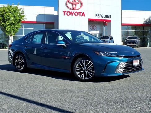 New 2026 Toyota Camry XLE AWD/4WD image 2