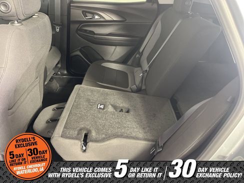Certified 2025 Chevrolet TrailBlazer LT w/ Driver Confidence Package image 26