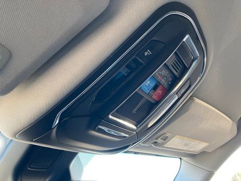 Used 2023 Jeep Grand Cherokee L Laredo image 26