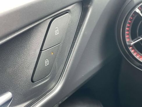 New 2026 Chevrolet Equinox EV RS image 19