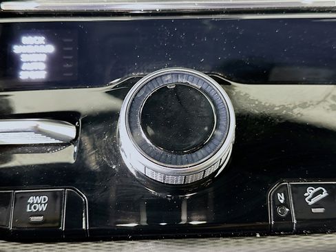 Used 2024 Jeep Grand Cherokee Limited 4xe image 25