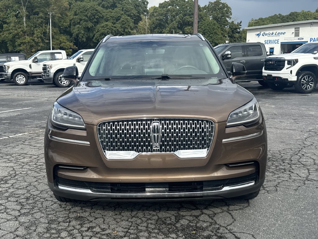 Used 2022 Lincoln Aviator Reserve w/ Elements Package Plus RWD image 2