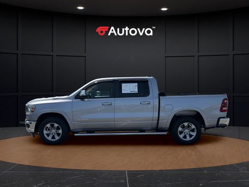 Used 2021 RAM 1500 Laramie AWD/4WD image 2