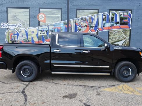 New 2026 Chevrolet Silverado 1500 High Country AWD/4WD image 40