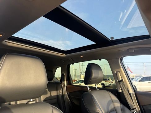 Certified 2023 Nissan Rogue SV w/ SV Premium B Package FWD image 27